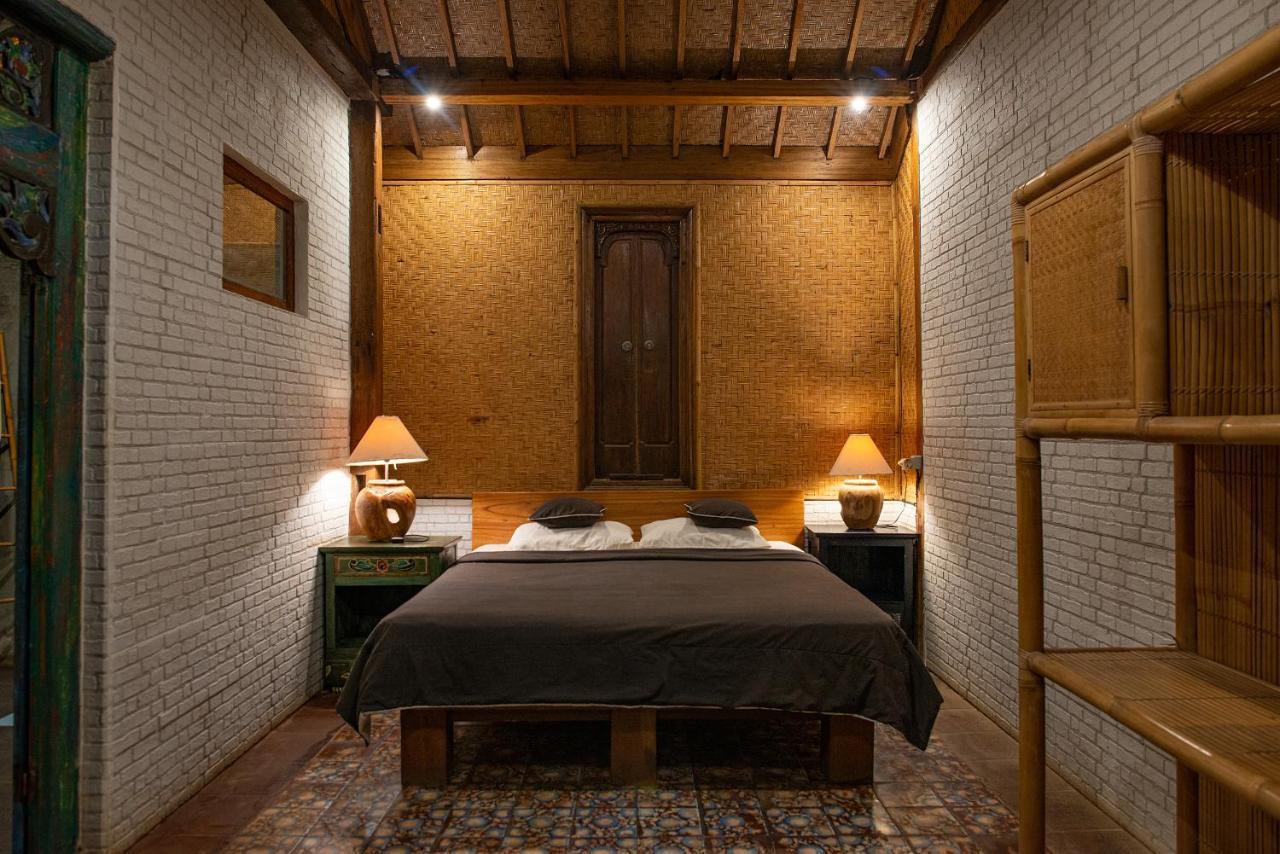 Pondok Pitaya Balian Hotel Selemadeg  Экстерьер фото